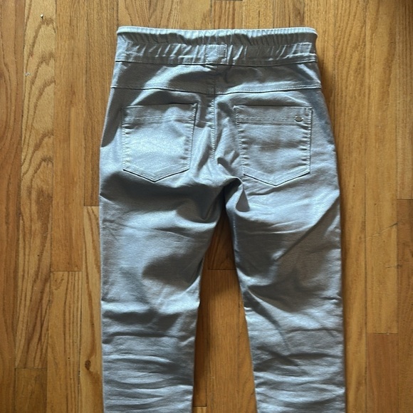 Bevy Flog sz 25 silver pants great pre owned condition - Picture 4 of 5